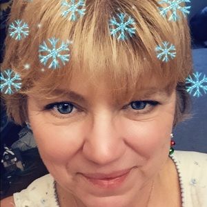 Meet your Posher, Lauri